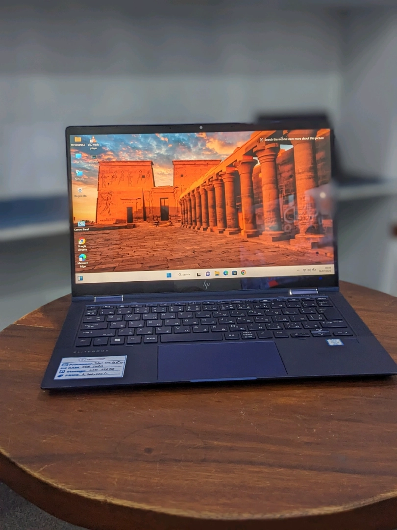 HP EliteBook Dragonfly i5 8GB RAM 256GB SSD Touchscreen 360 Convertible