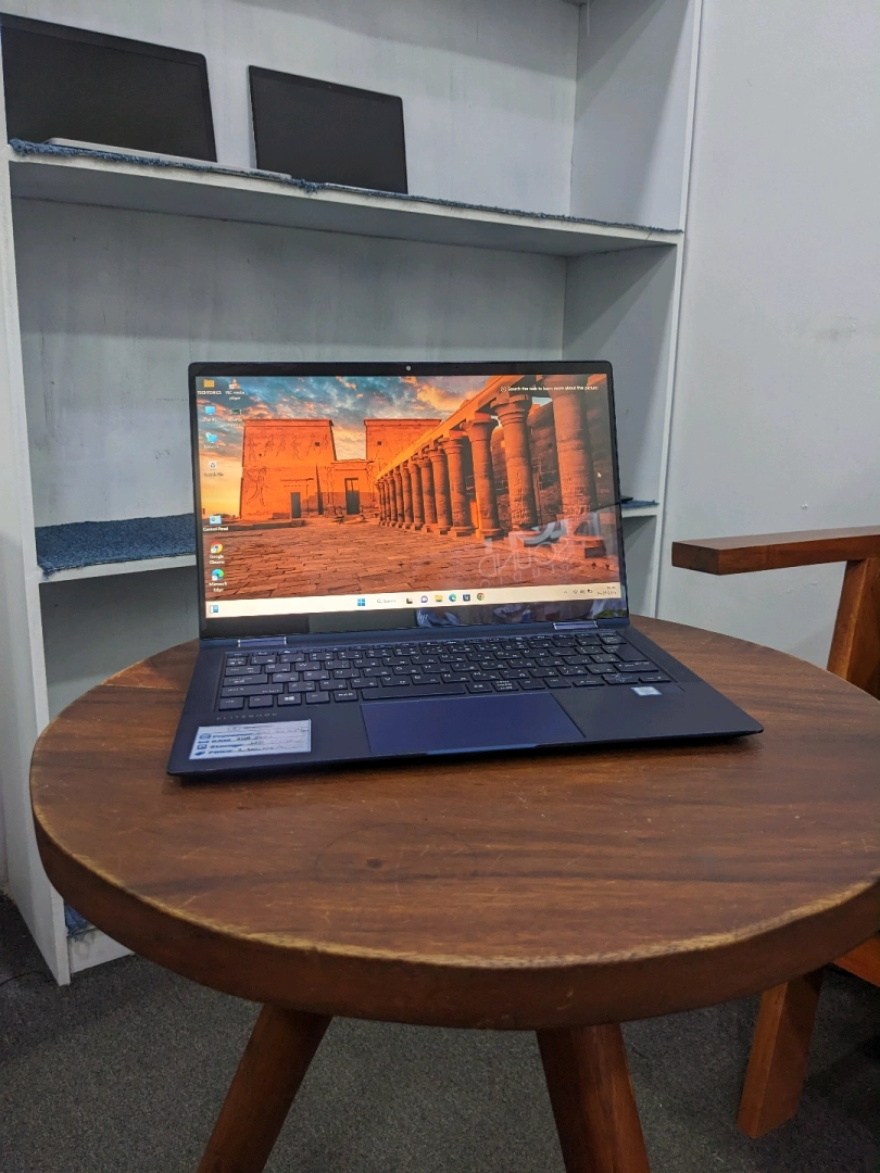 HP EliteBook Dragonfly i5 8GB RAM 256GB SSD Touchscreen 360 Convertible thumbnail 6