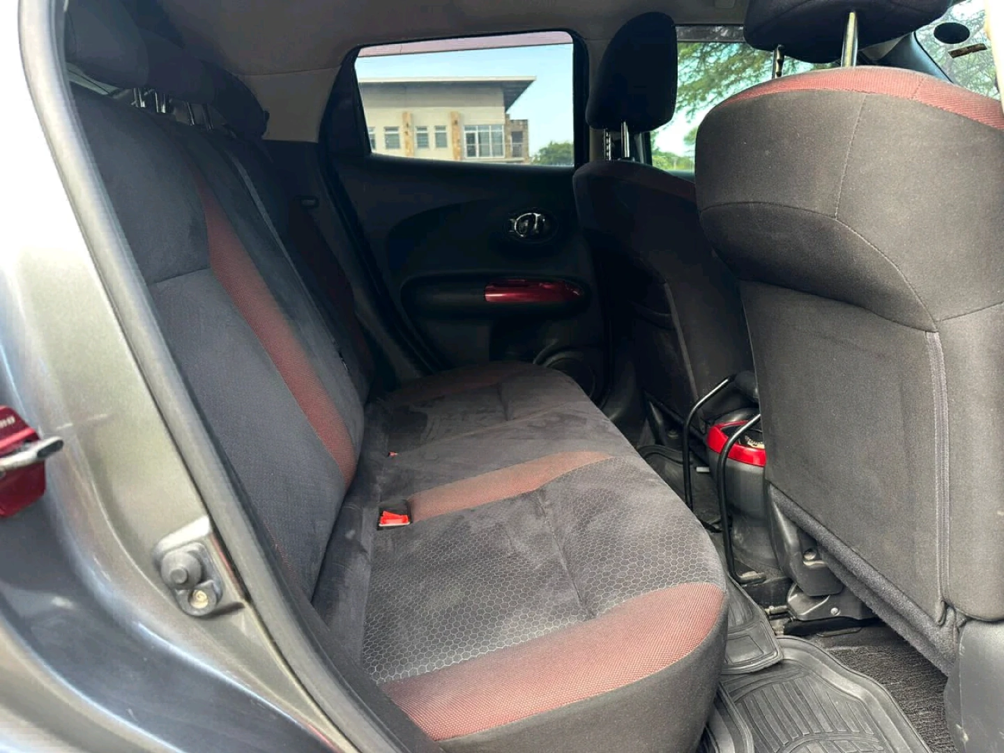 Nissan Juke 2012, 1490cc, Clean Condition thumbnail 8