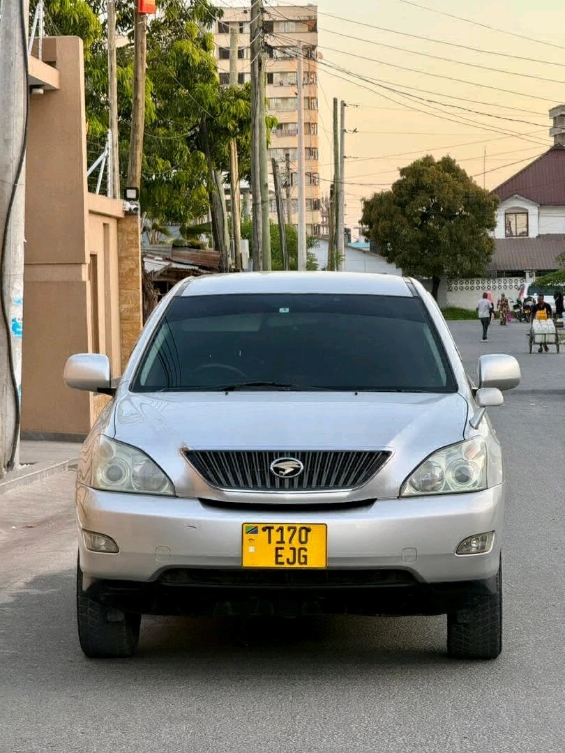 Toyota Harrier 2003 Silver 2360cc Full AC