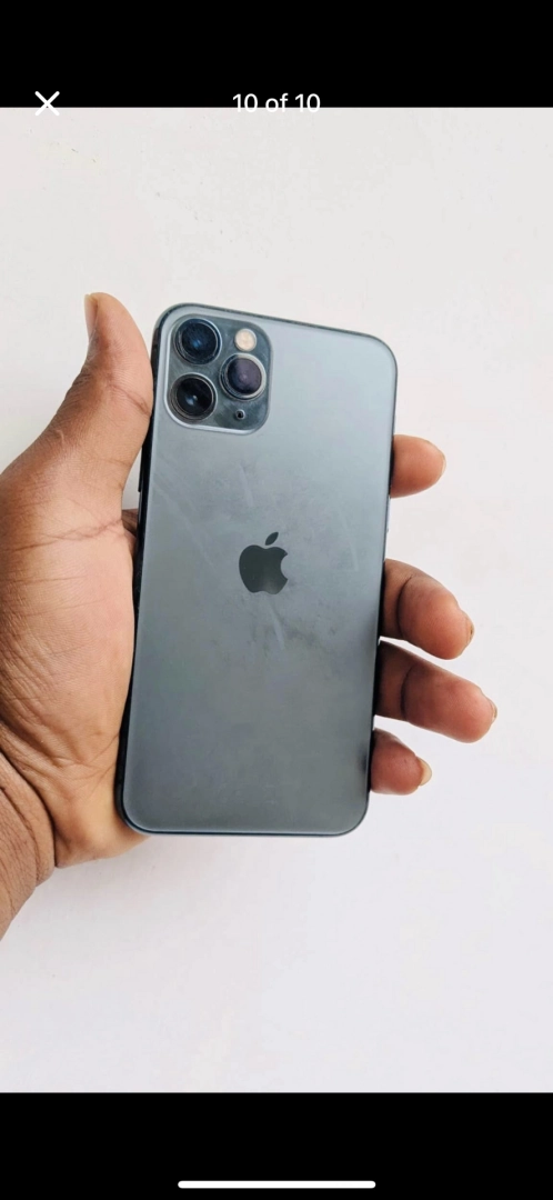Used iPhone 11 Pro 64GB (100% Battery Health)