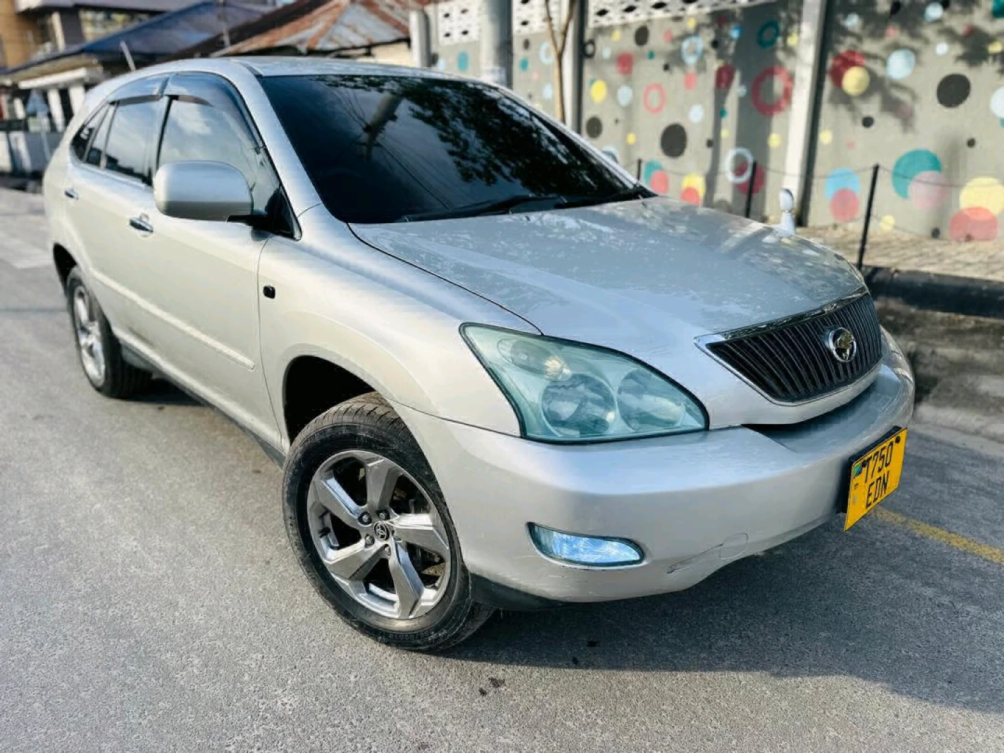 Toyota Harrier 2005 Silver Low Mileage thumbnail 6