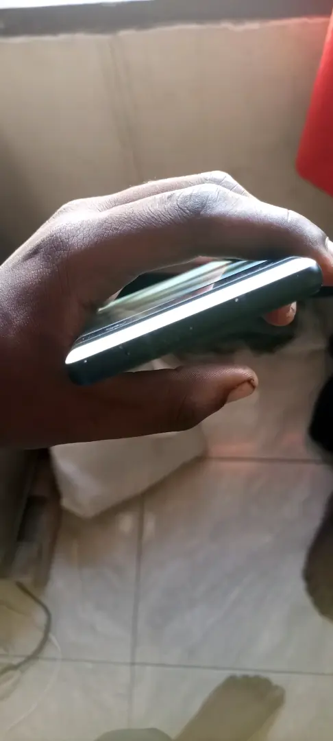 Google Pixel 6a thumbnail 3