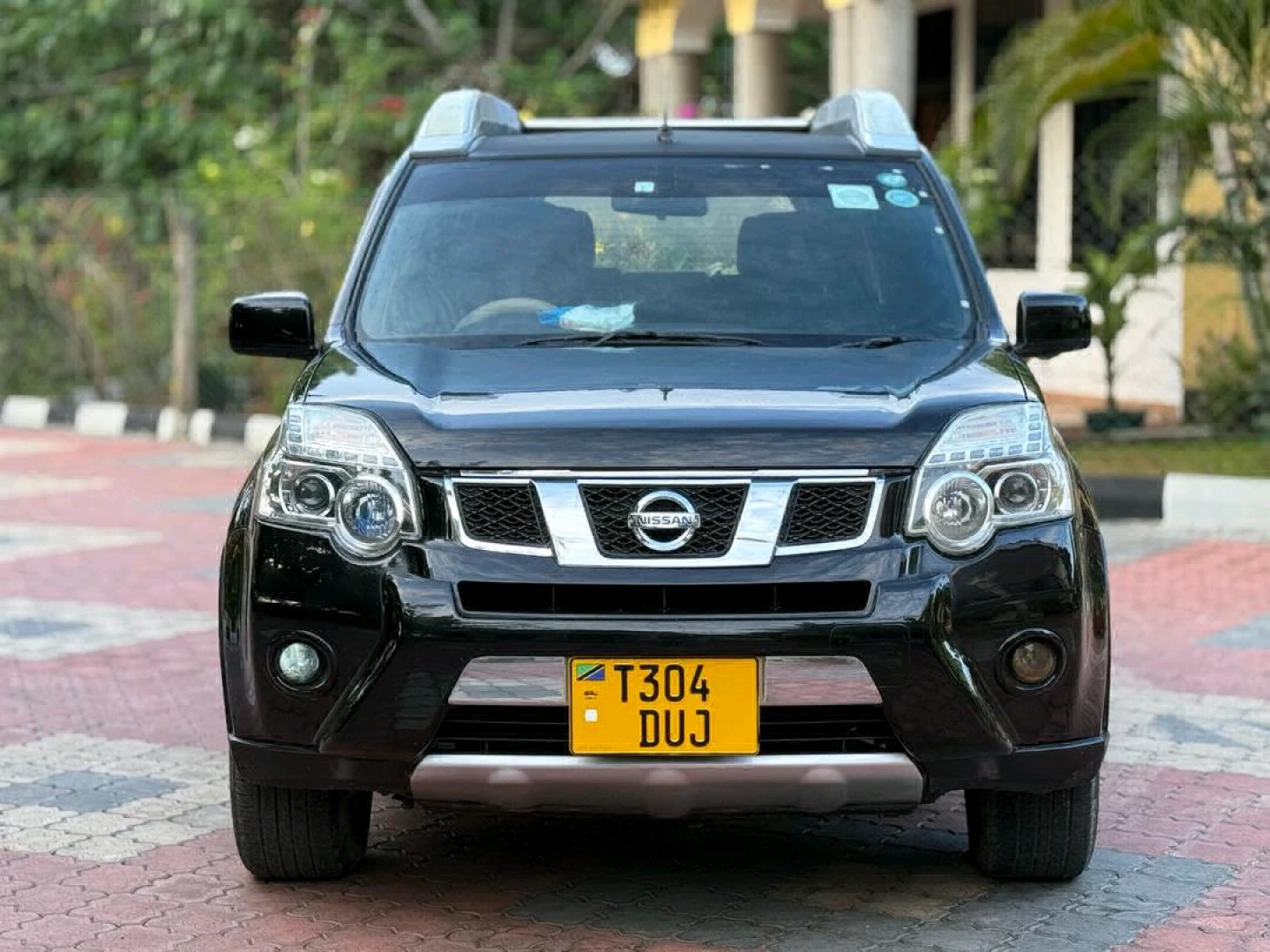 Nissan X-Trail SUV 2011 Model