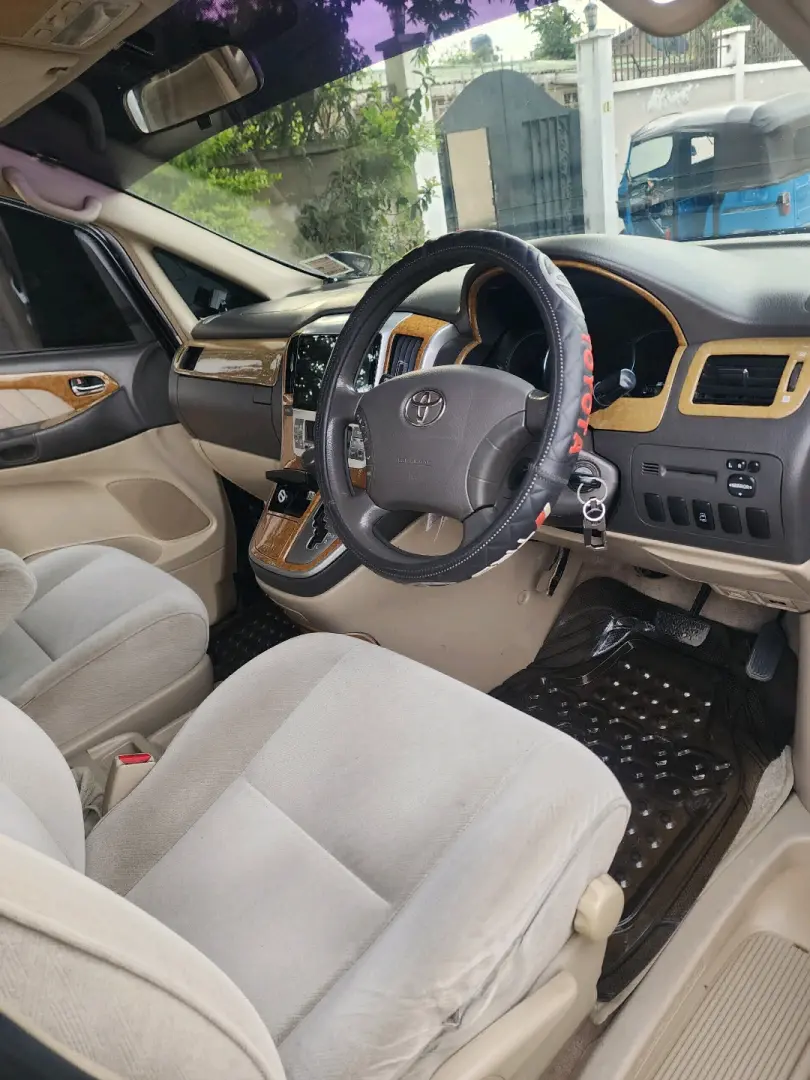 Toyota Alphard 2006 thumbnail 3