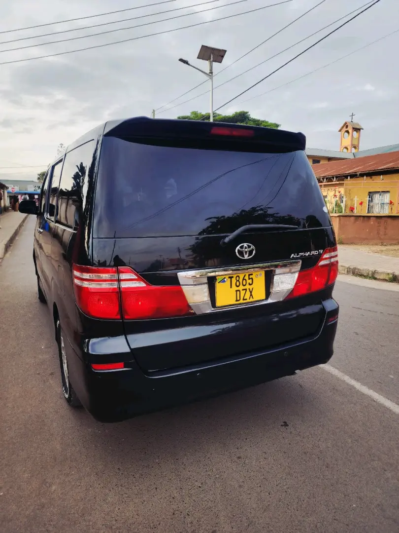 Toyota Alphard 2006 thumbnail 8