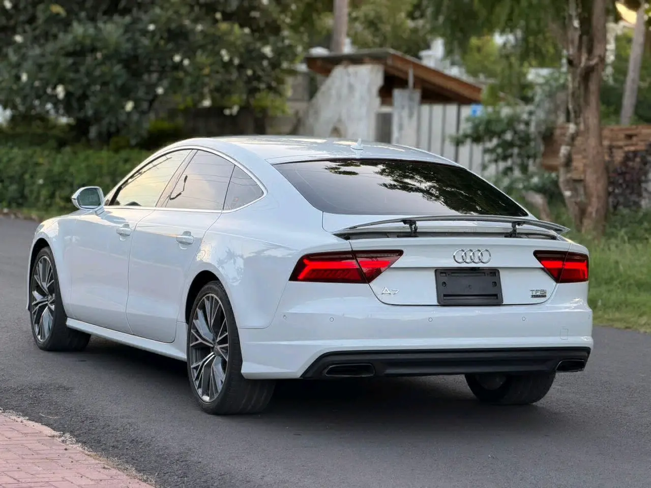2016 Audi A7 Sportback thumbnail 3