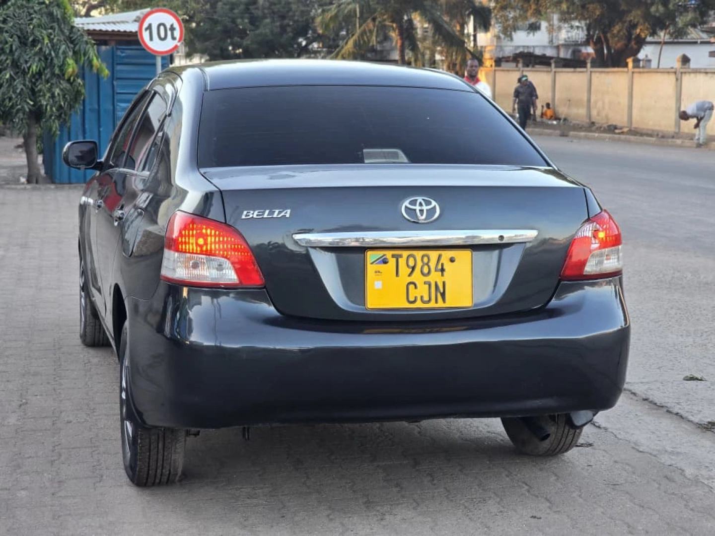 Toyota Belta Sedan 1200cc Full AC thumbnail 3