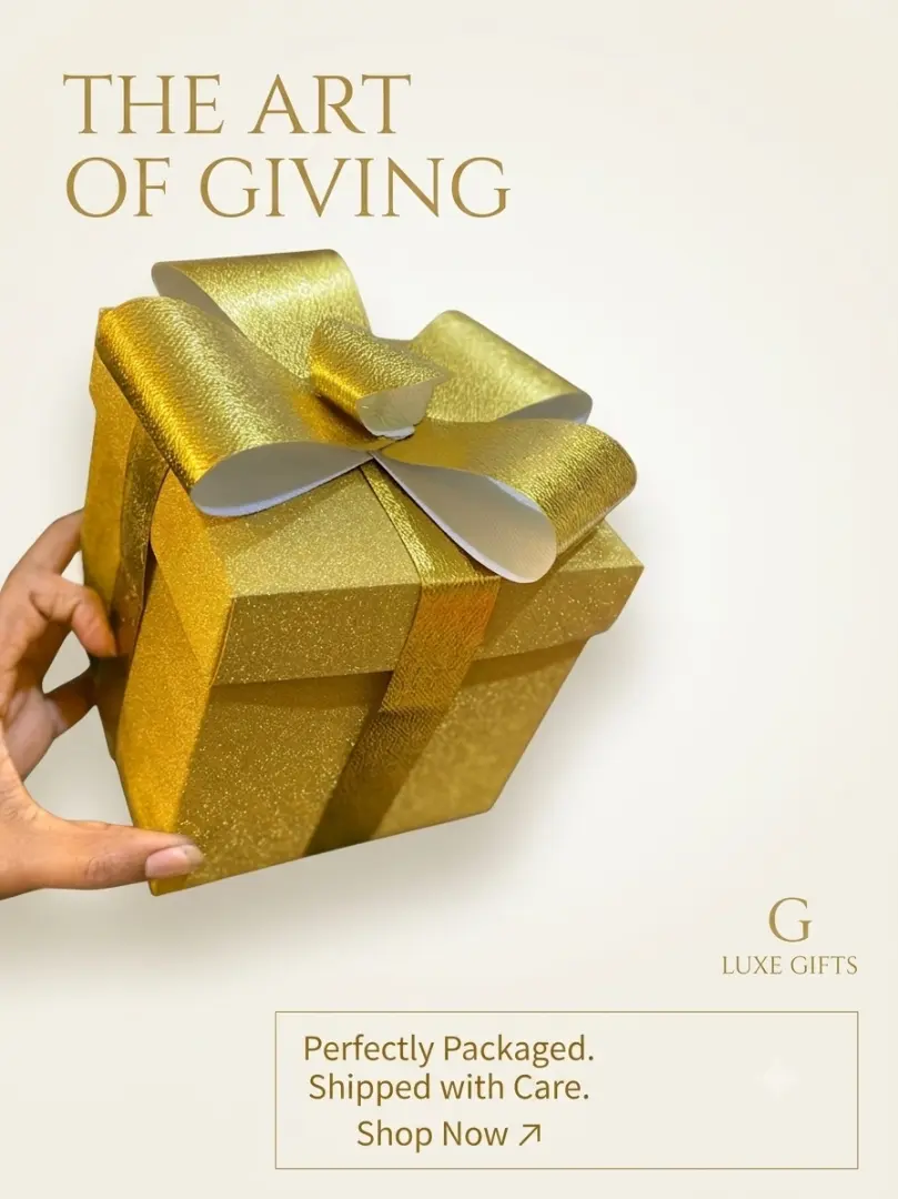 Small Gold Gift Box - Box la Zawadi