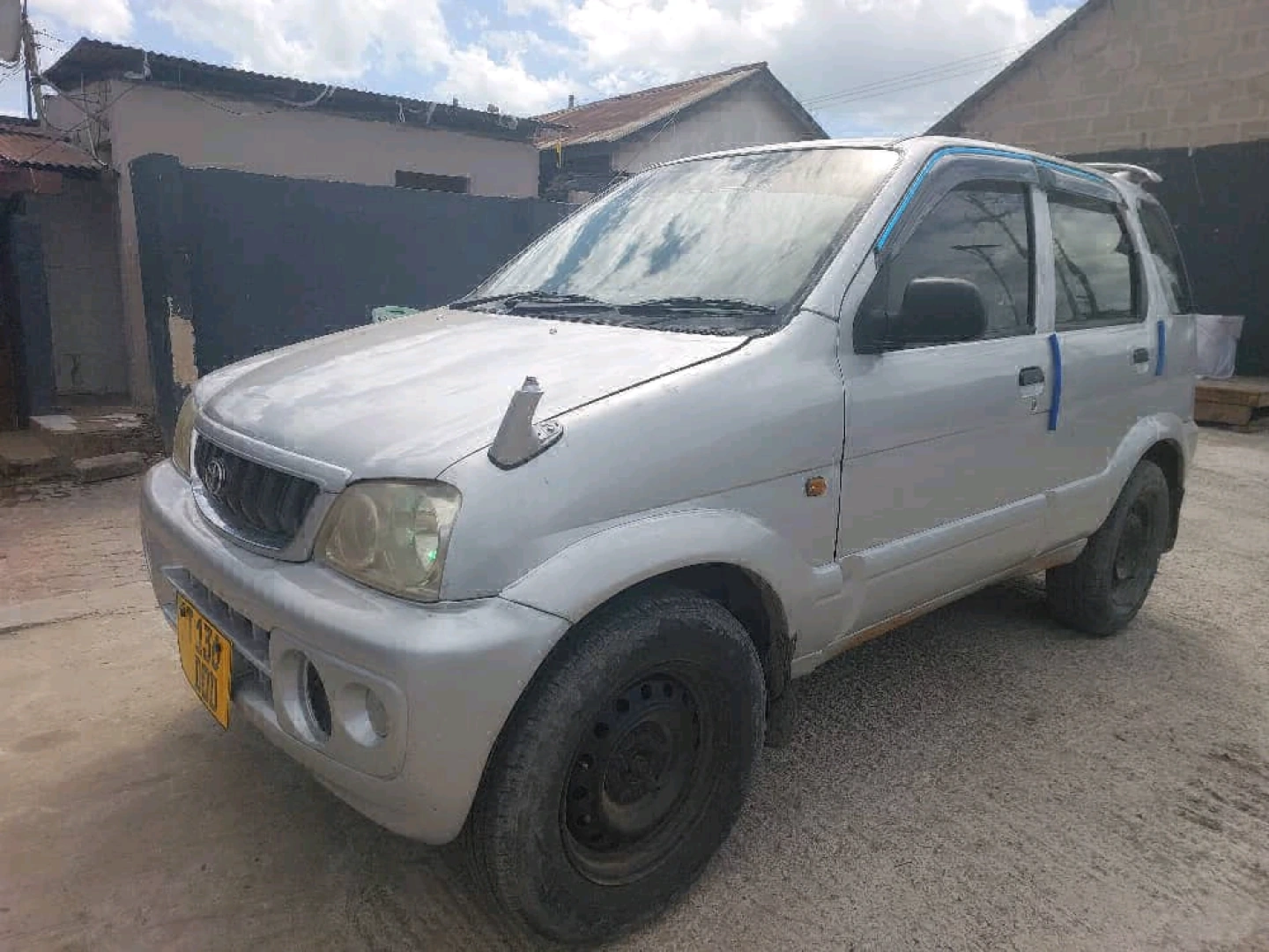 Daihatsu Cami SUV 1290 CC Full AC thumbnail 4