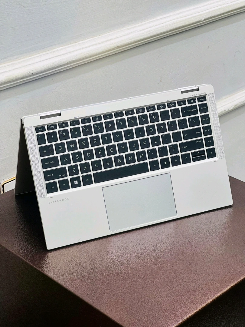 HP EliteBook x360 1040 G8 Core i7 11th Gen Laptop thumbnail 5