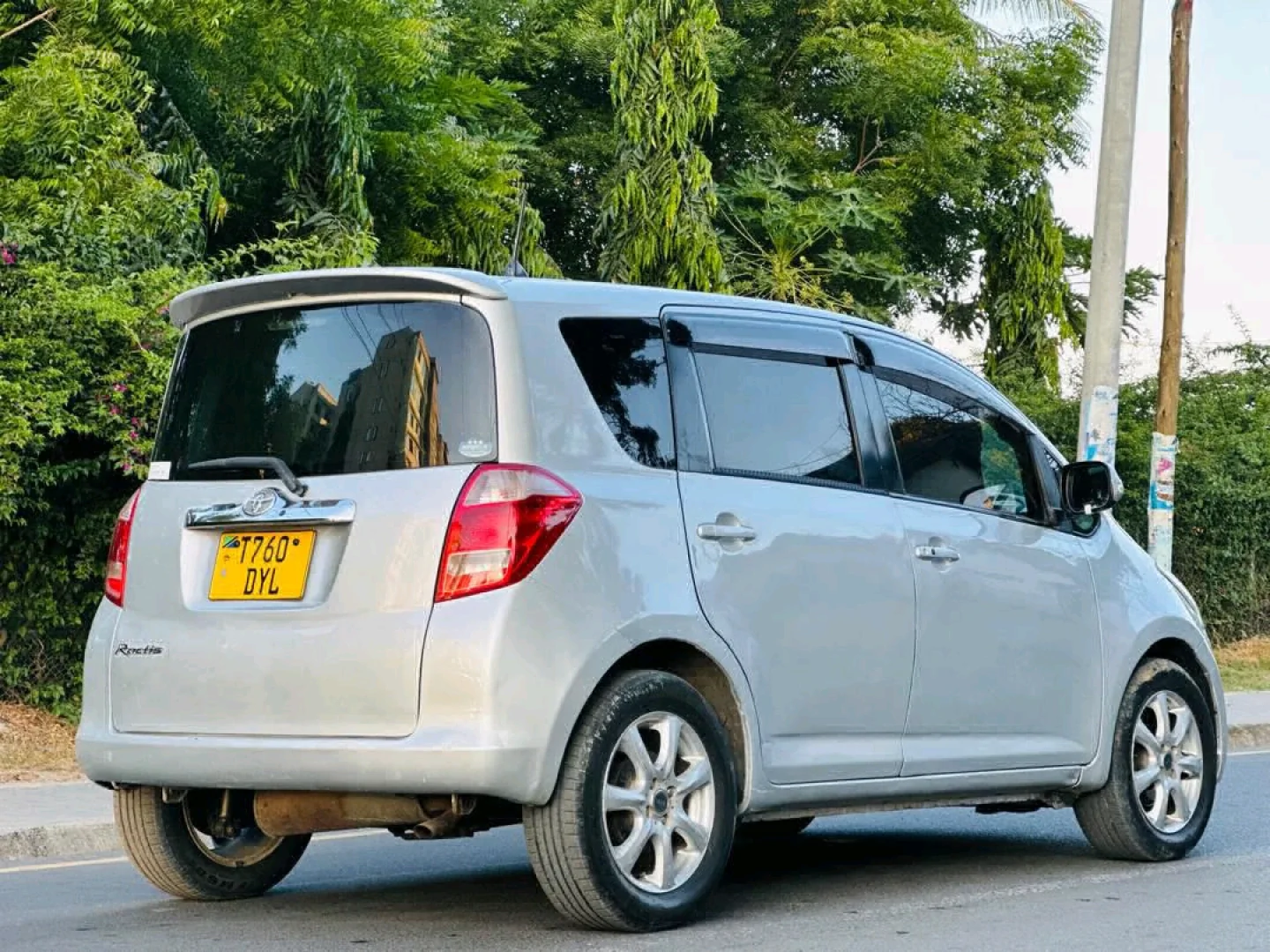 Toyota Ractis 2006 Model 1490 CC thumbnail 4