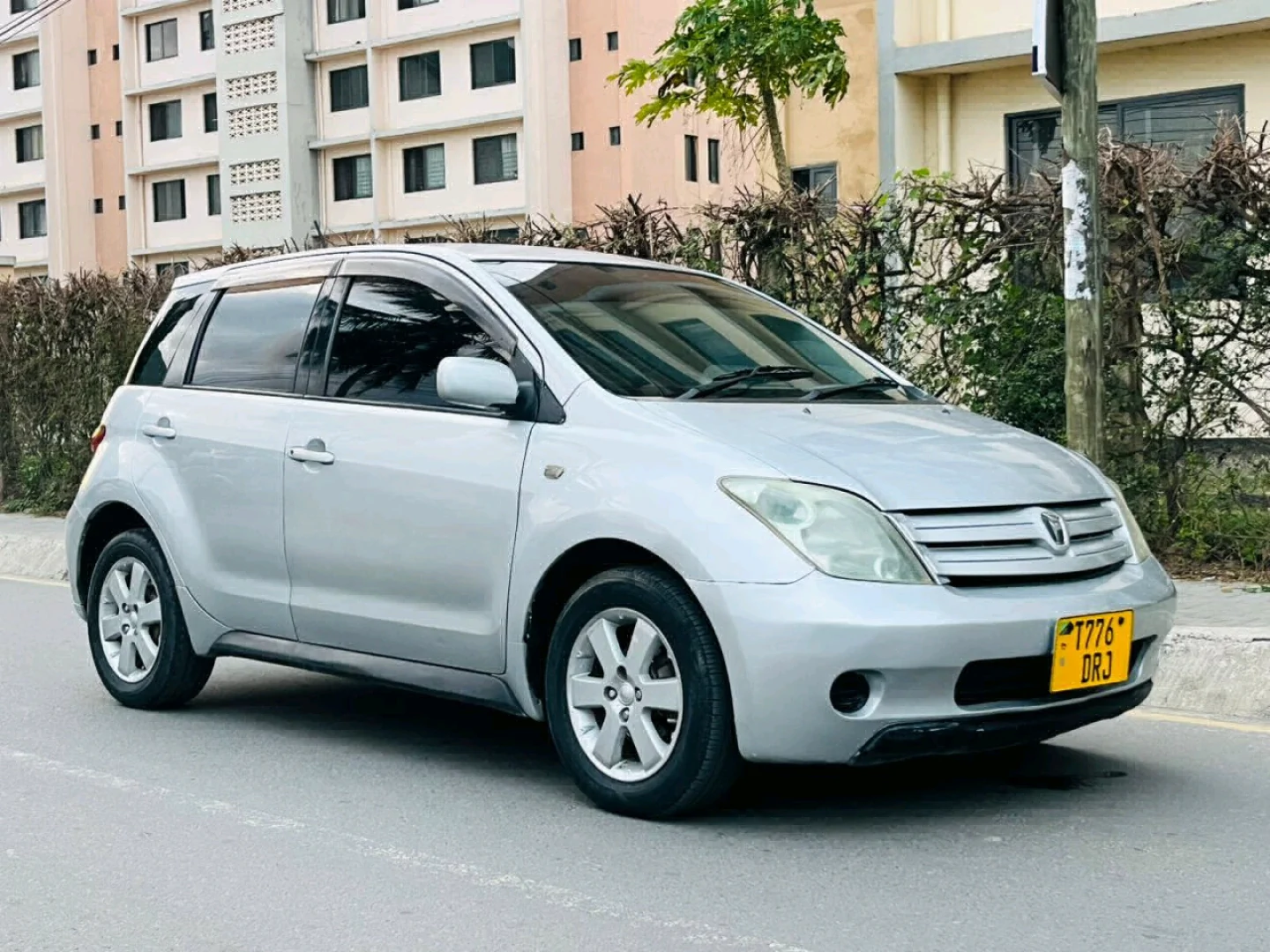 Toyota Ist 2003 Inauzwa thumbnail 2