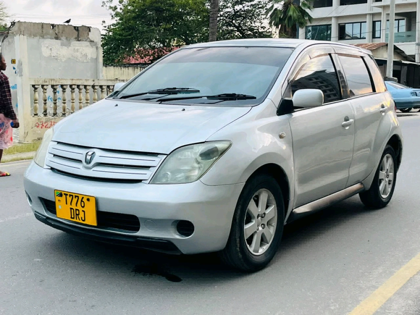 Toyota Ist 2003 Inauzwa thumbnail 5