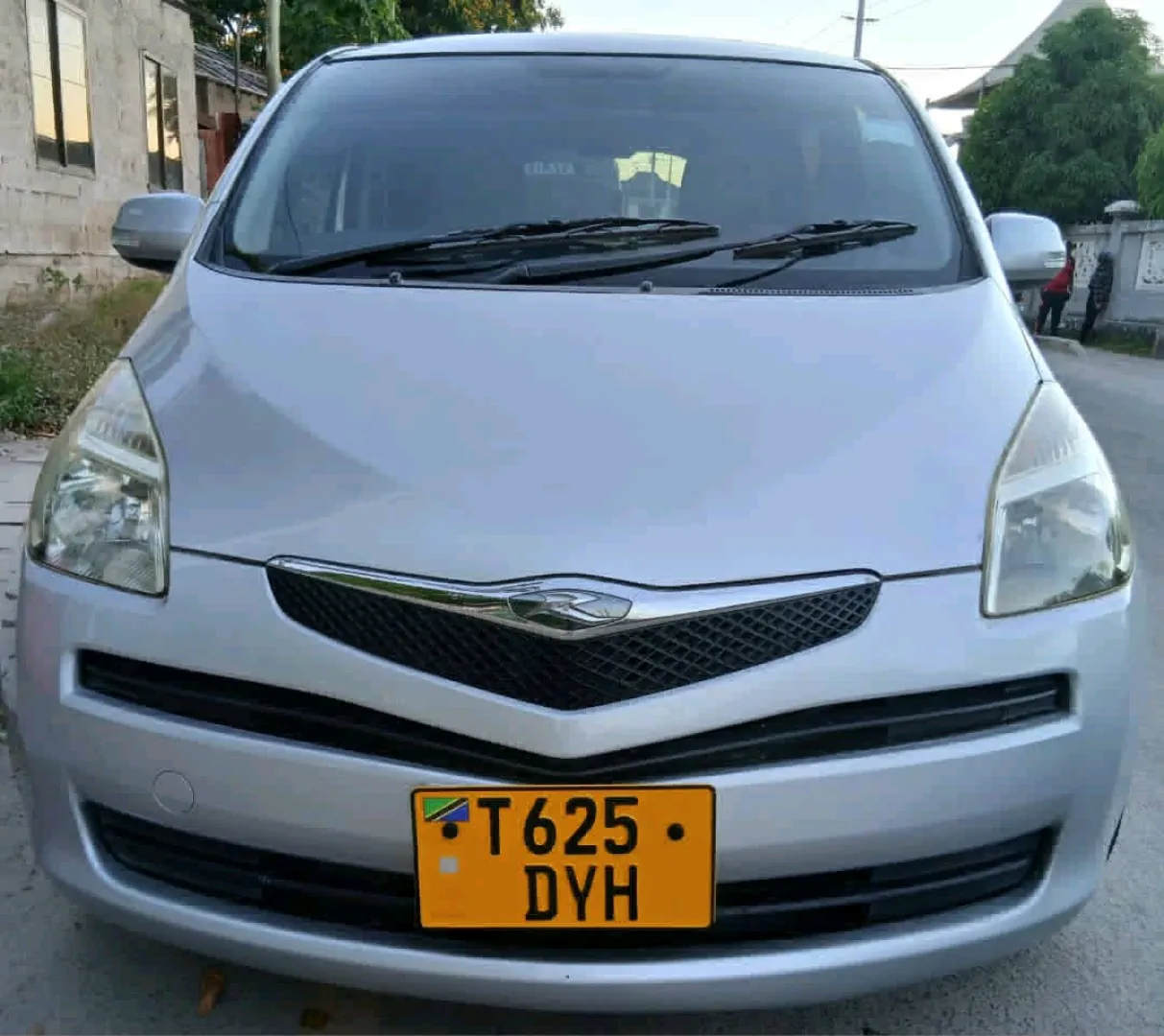 Used Toyota Ractis DYH 1290cc thumbnail 7