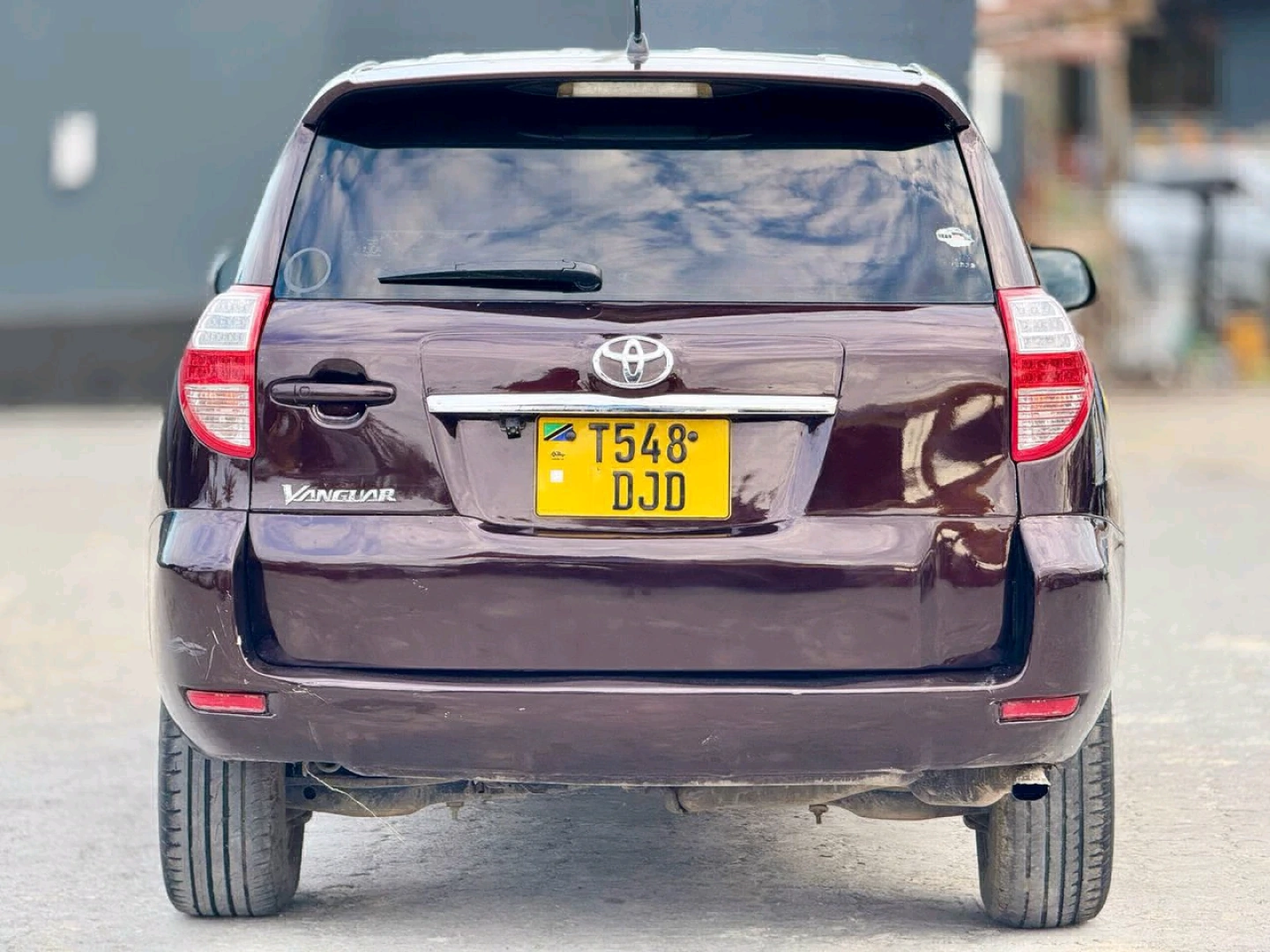 Toyota Vanguard SUV Inauzwa thumbnail 2