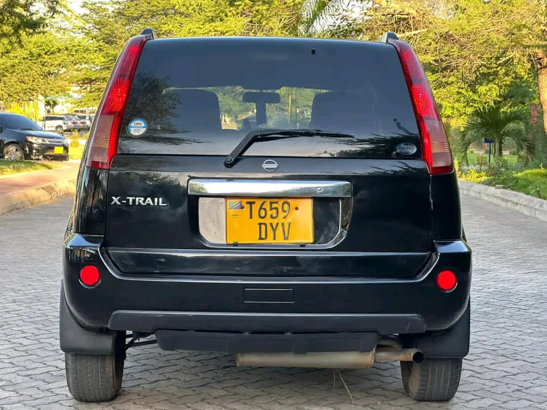 Nissan X-Trail 2005 thumbnail 4