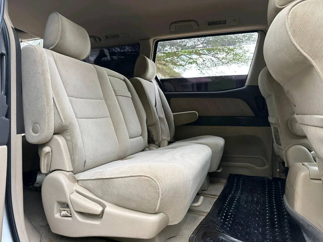 Toyota Alphard 2006, Silver thumbnail 7