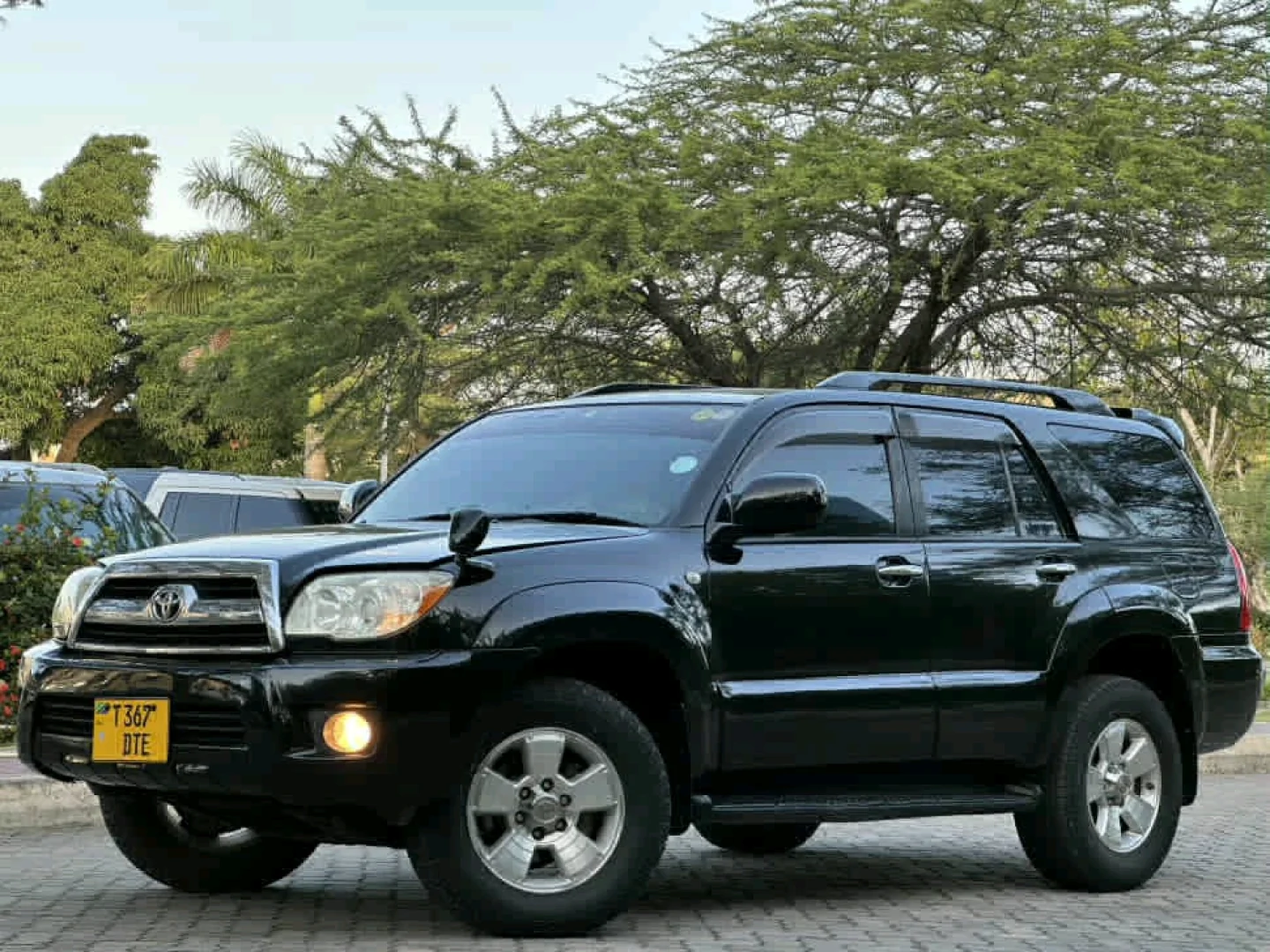 Toyota Hilux Surf 2007 Automatic (Black) thumbnail 5