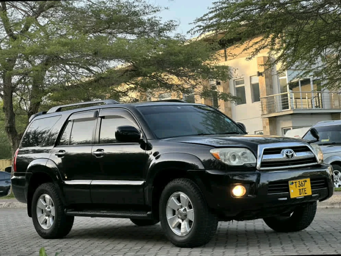 Toyota Hilux Surf 2007 Automatic (Black) thumbnail 6