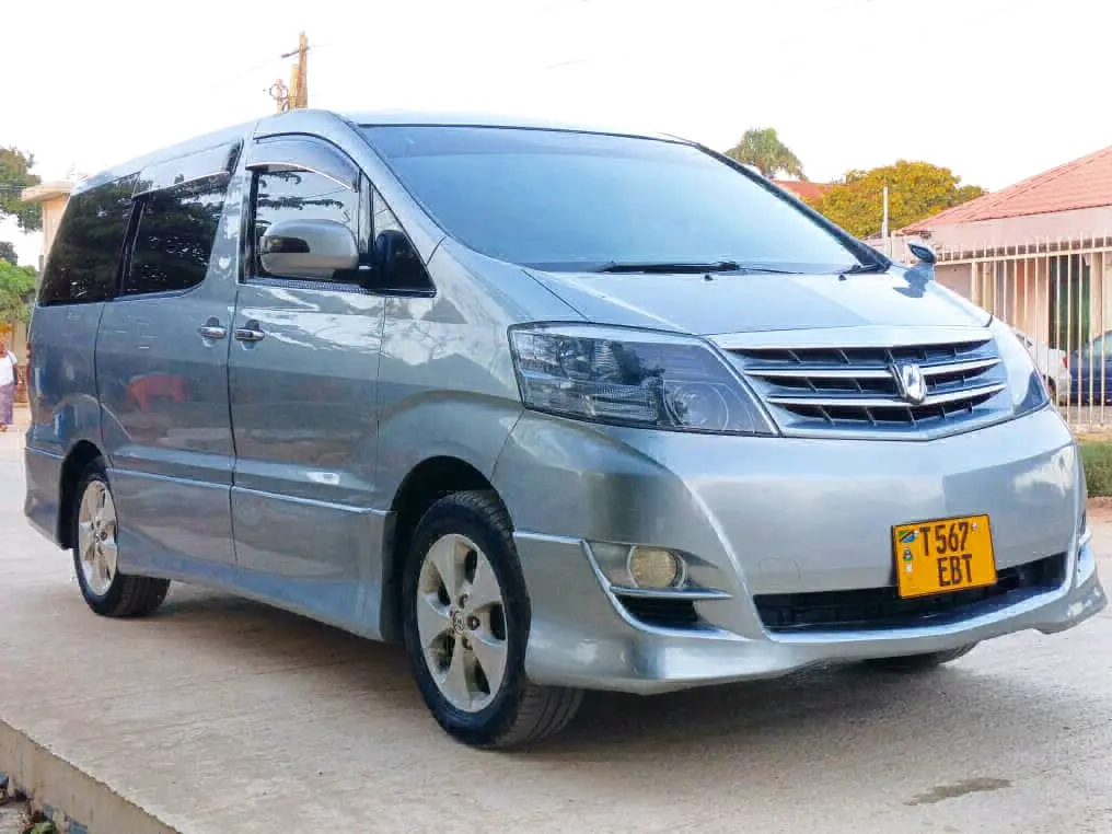 Toyota Alphard Minivan Silver