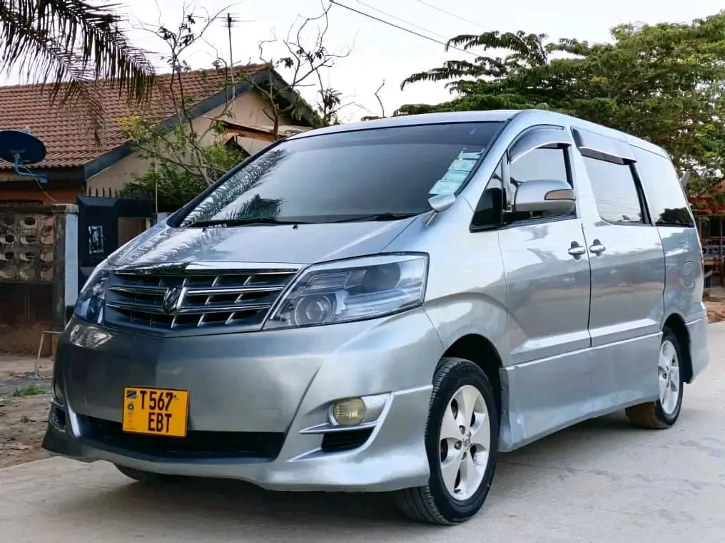 Toyota Alphard Minivan Silver thumbnail 8