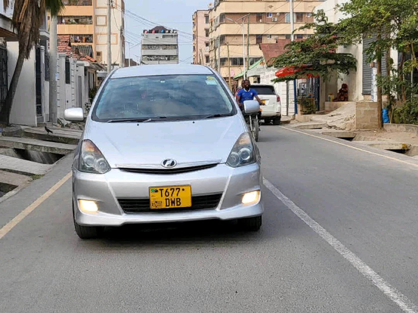 Toyota Wish 2005 Silver 1790 CC
