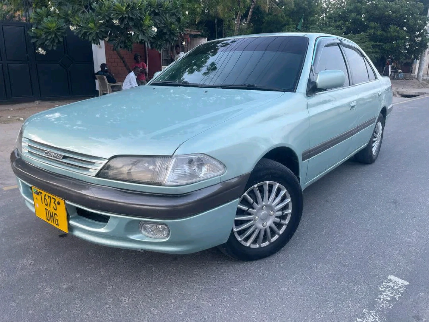 Toyota Carina TI Manual Sedan (DMG) thumbnail 4