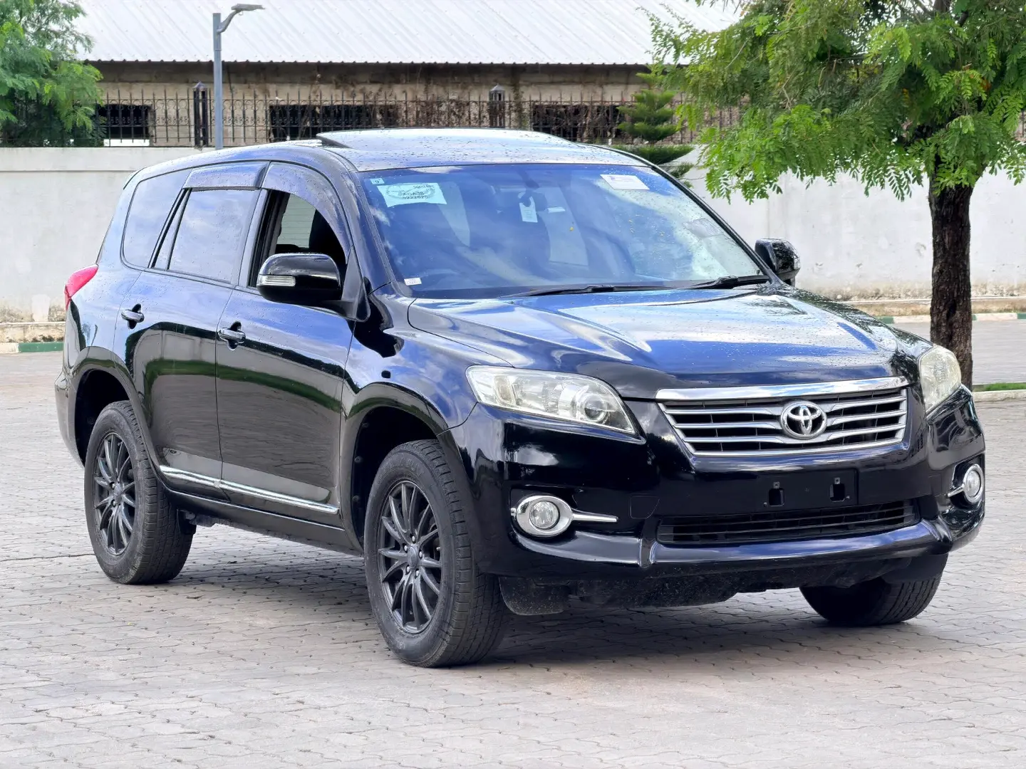 Toyota Vanguard 2012