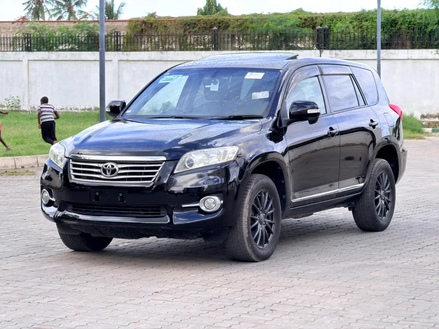 Toyota Vanguard 2012 thumbnail 2