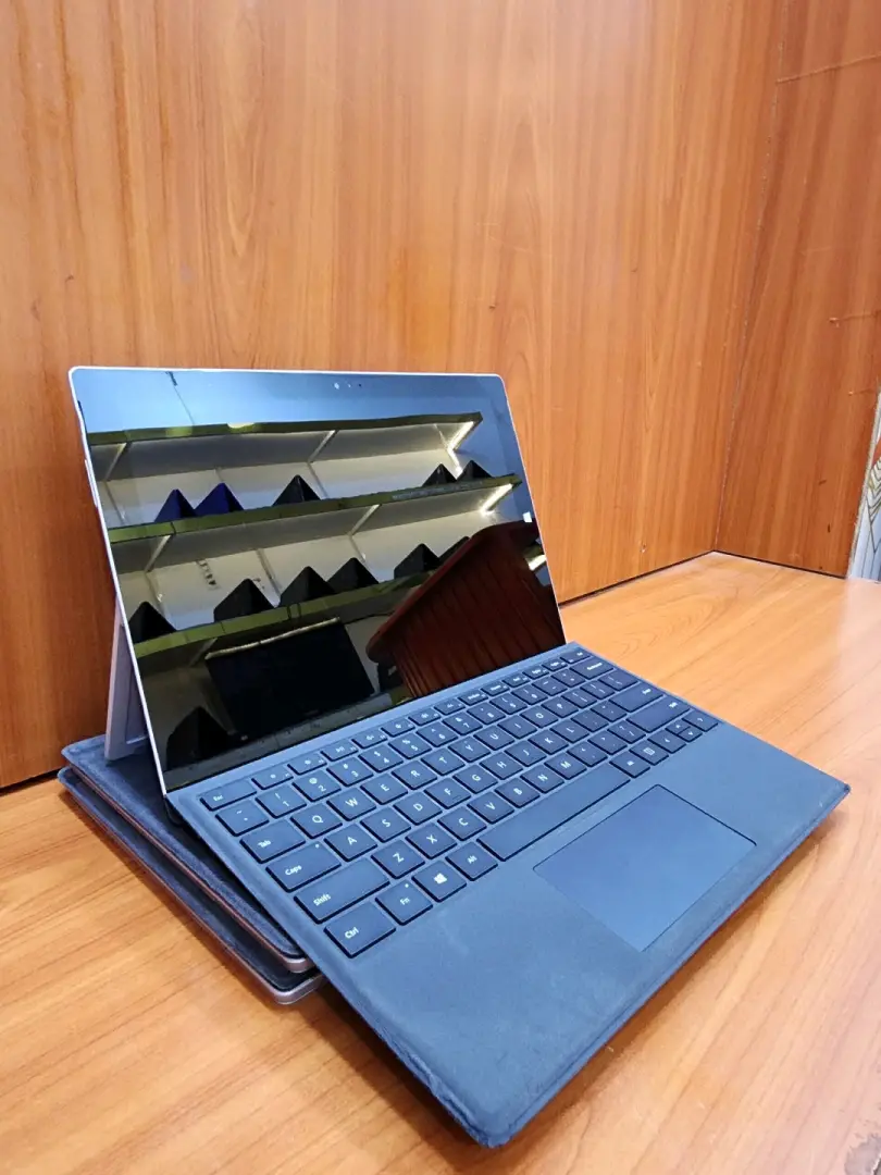 Microsoft Surface Pro 3 Core i3 4th Gen
