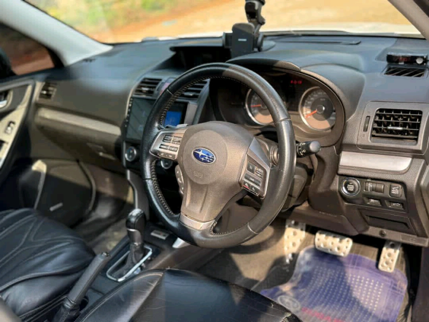 2014 Subaru Forester Turbo STI SUV thumbnail 7
