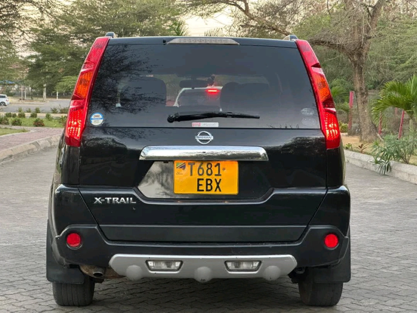 Nissan X-Trail SUV New Model Reg EBX thumbnail 2