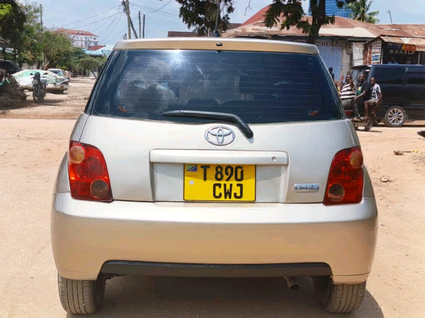 Toyota IST 1290cc Full AC