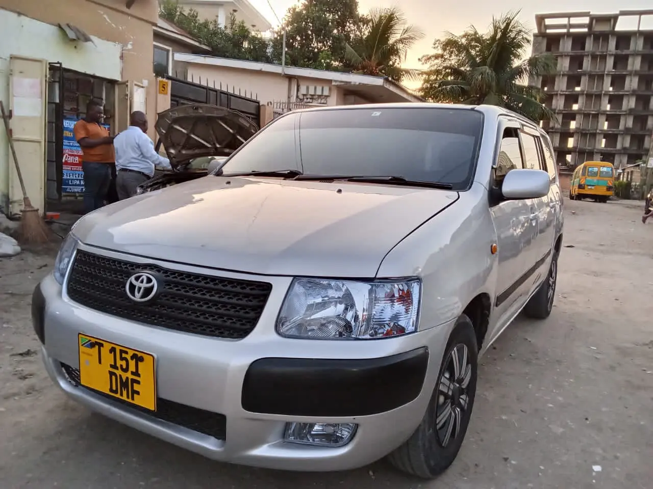 Toyota Succeed (DMF) thumbnail 9