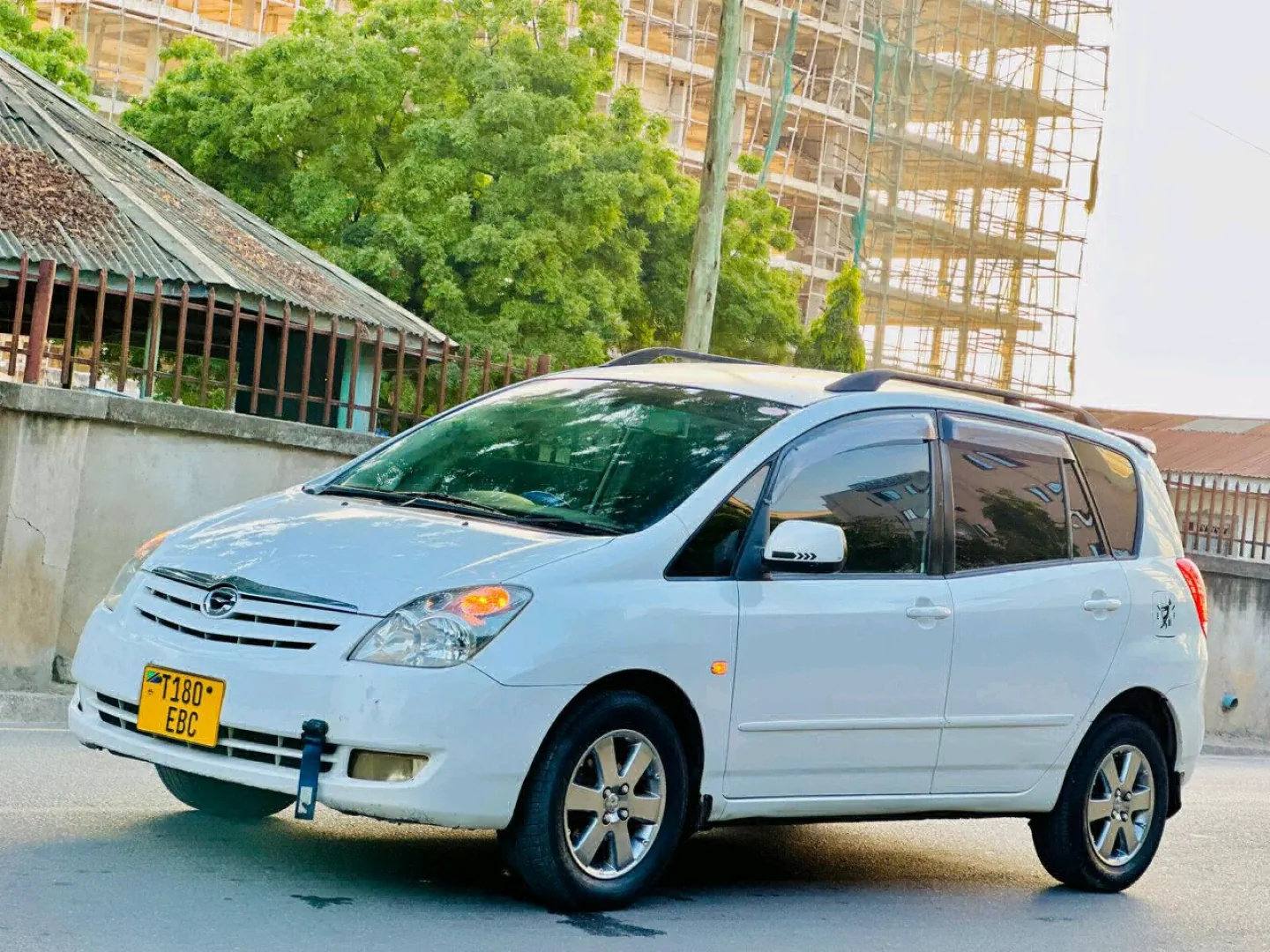 Toyota Spacio 2005 Gari Nzuri Sana thumbnail 2