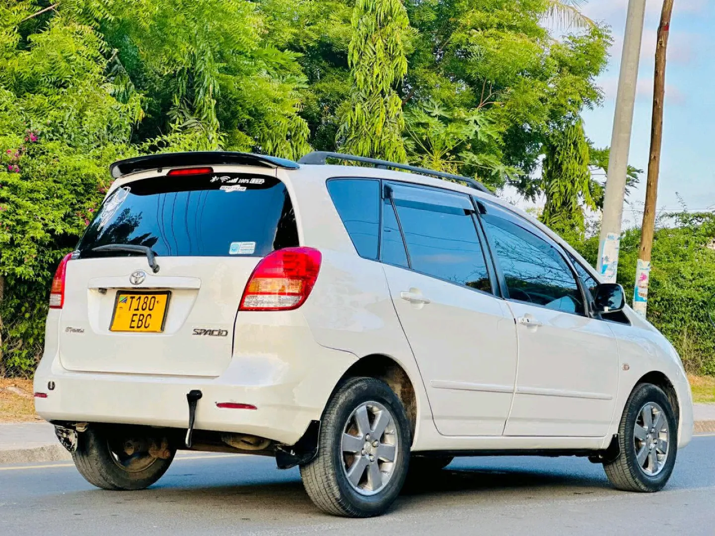 Toyota Spacio 2005 Gari Nzuri Sana thumbnail 4