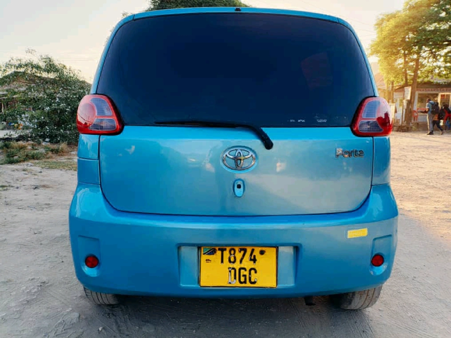 Toyota Porte DGC 2005 thumbnail 2