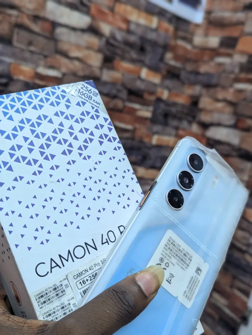 Tecno Camon 40 Pro 5G (256GB/16GB RAM) thumbnail 3