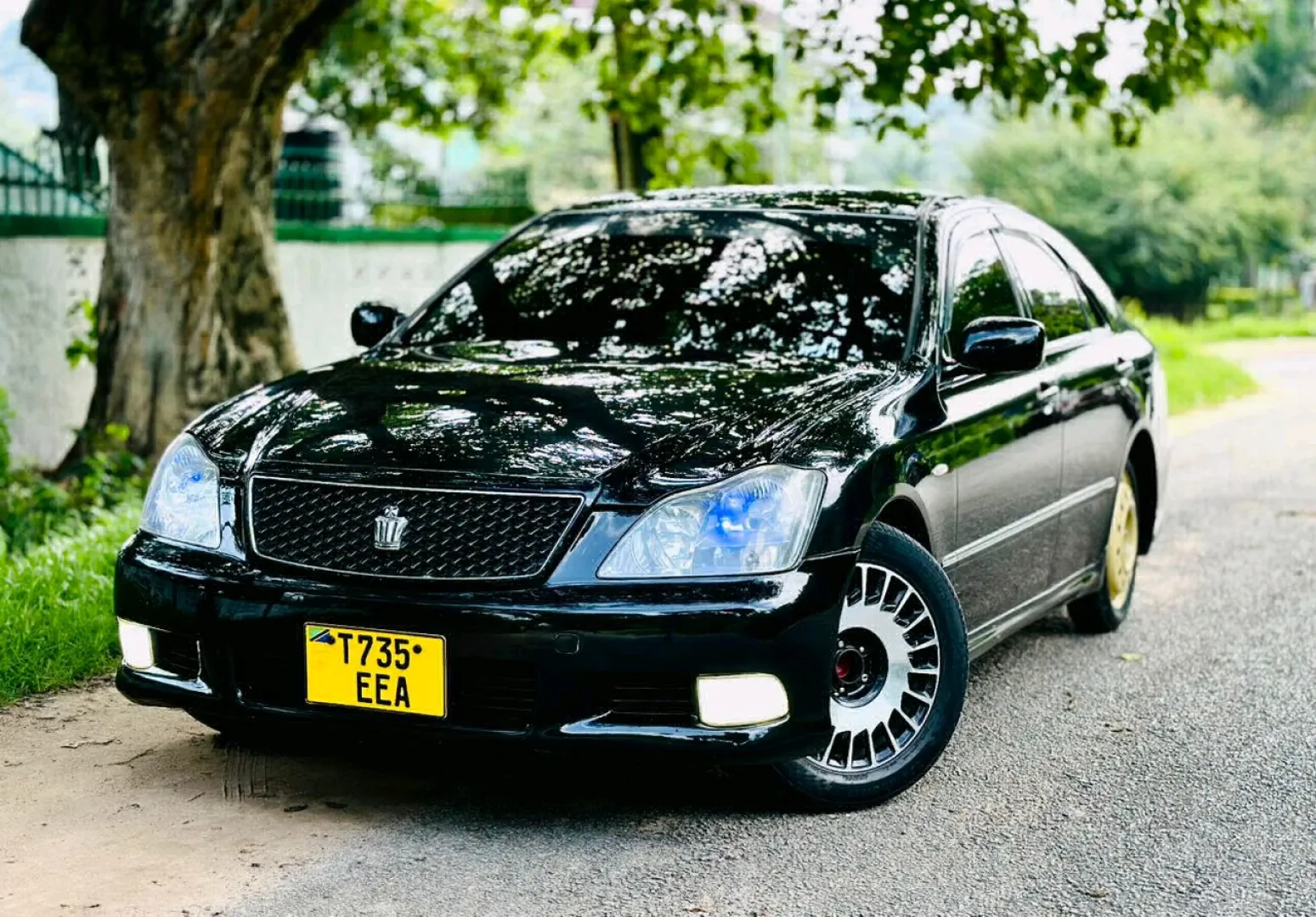 Toyota Crown Sedan 2006 thumbnail 2