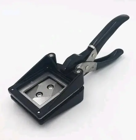 Passport Photo Cutting Machine (Stationery) thumbnail 3