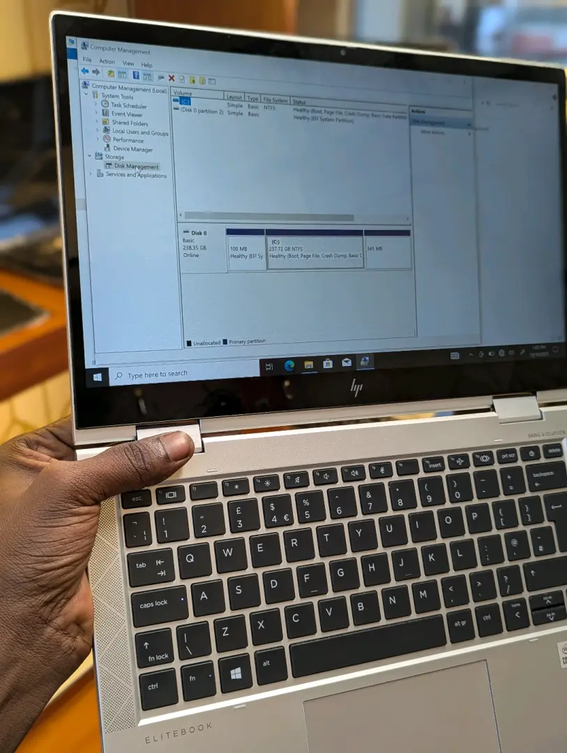 HP Elitebook 830 G7 Laptop i5 10th Gen 16GB RAM thumbnail 3