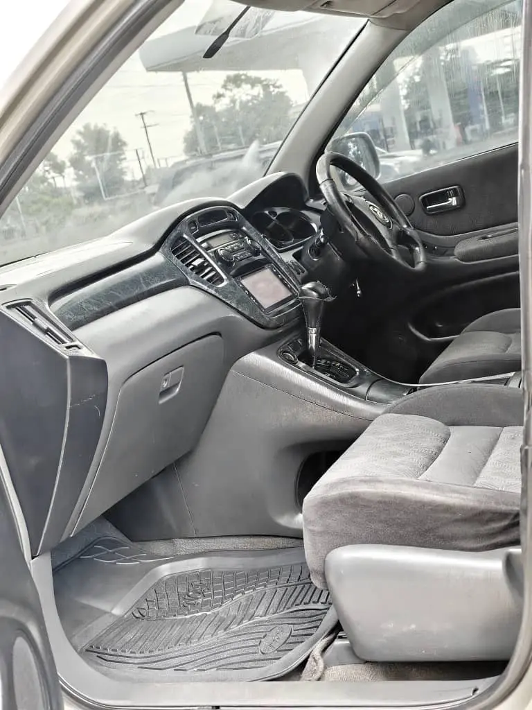 Toyota Kluger V (DSN) thumbnail 3