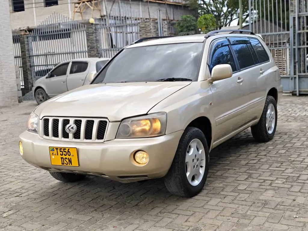 Toyota Kluger V (DSN) thumbnail 4