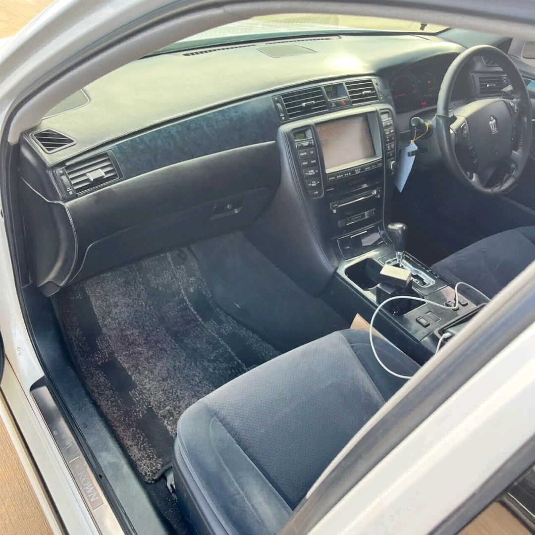 Toyota Crown Sedan 2004 (T927 DWB) thumbnail 6