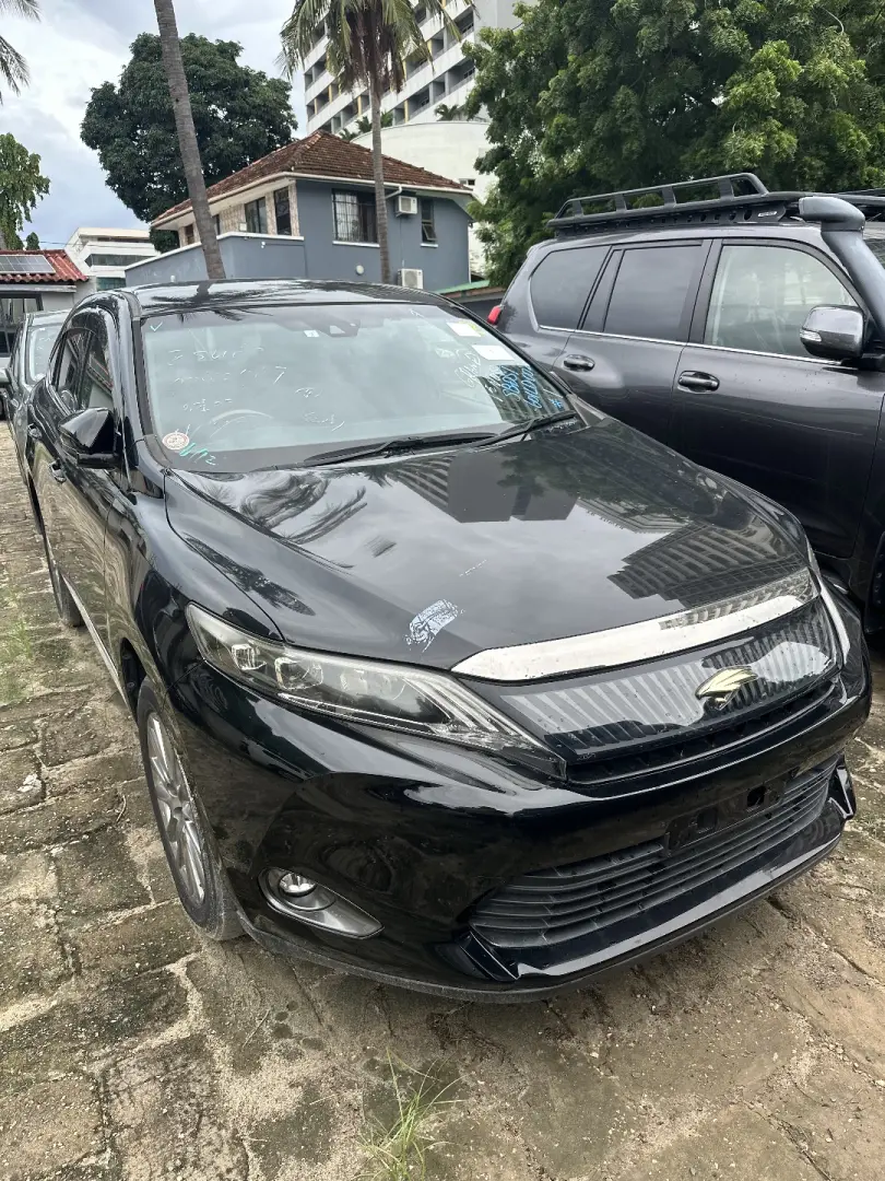 Toyota Harrier Anaconda 2016
