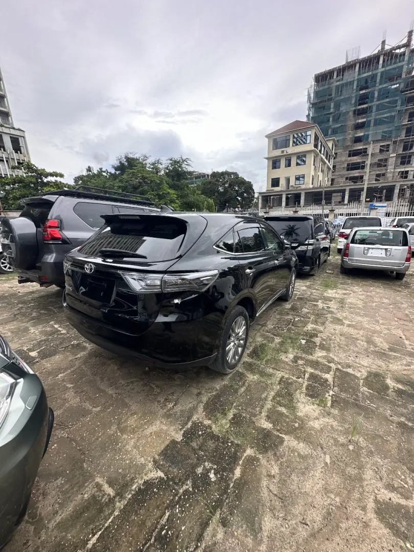 Toyota Harrier Anaconda 2016 thumbnail 6