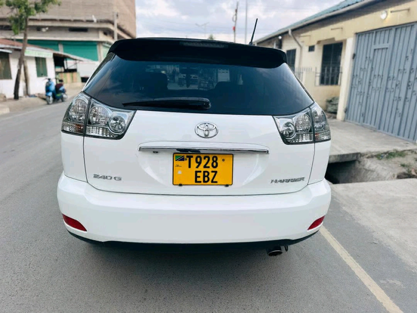 Toyota Harrier SUV 2007 (T928 EBZ) thumbnail 2