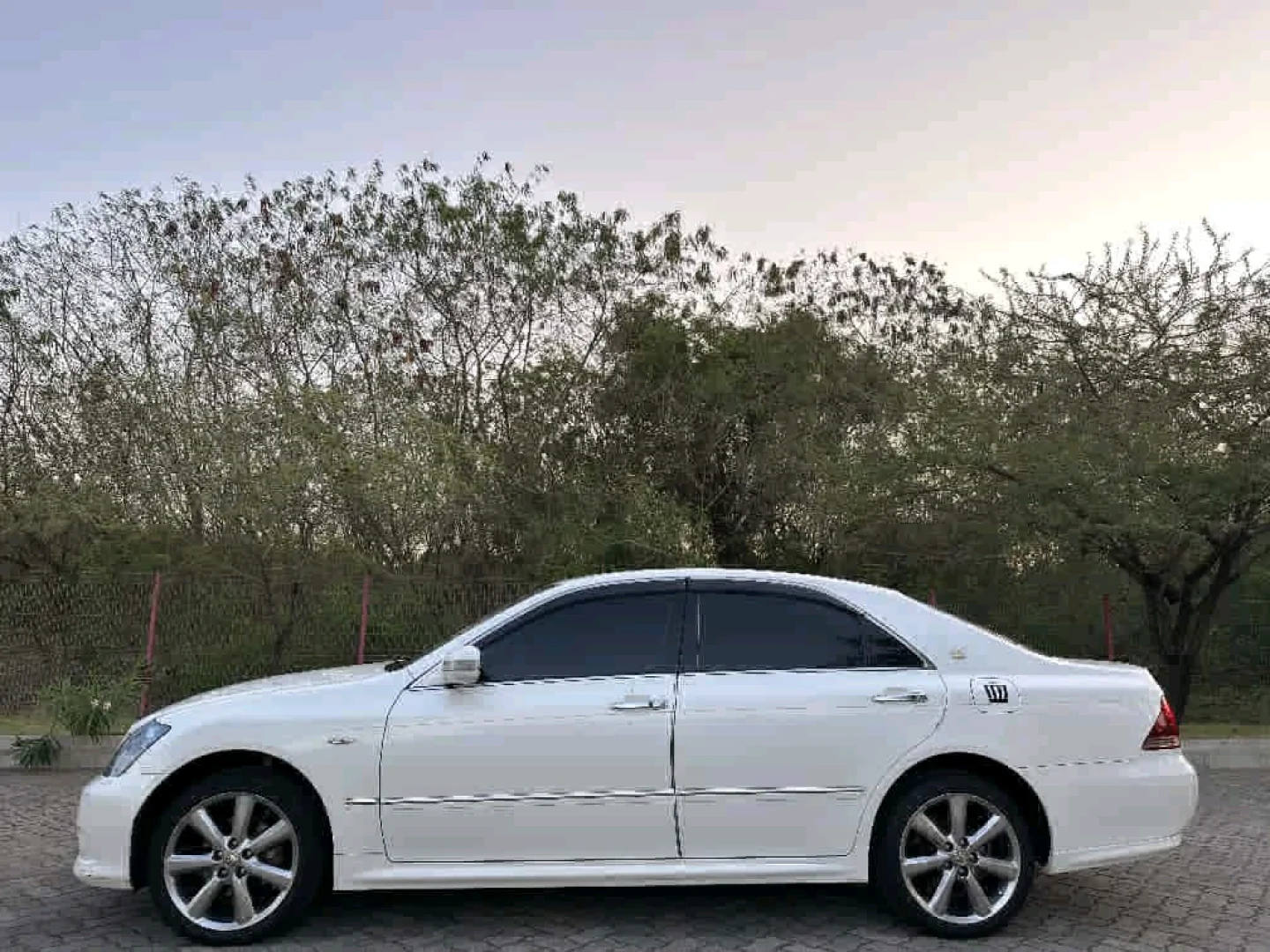 Toyota Crown Athlete 2006 2490cc thumbnail 4