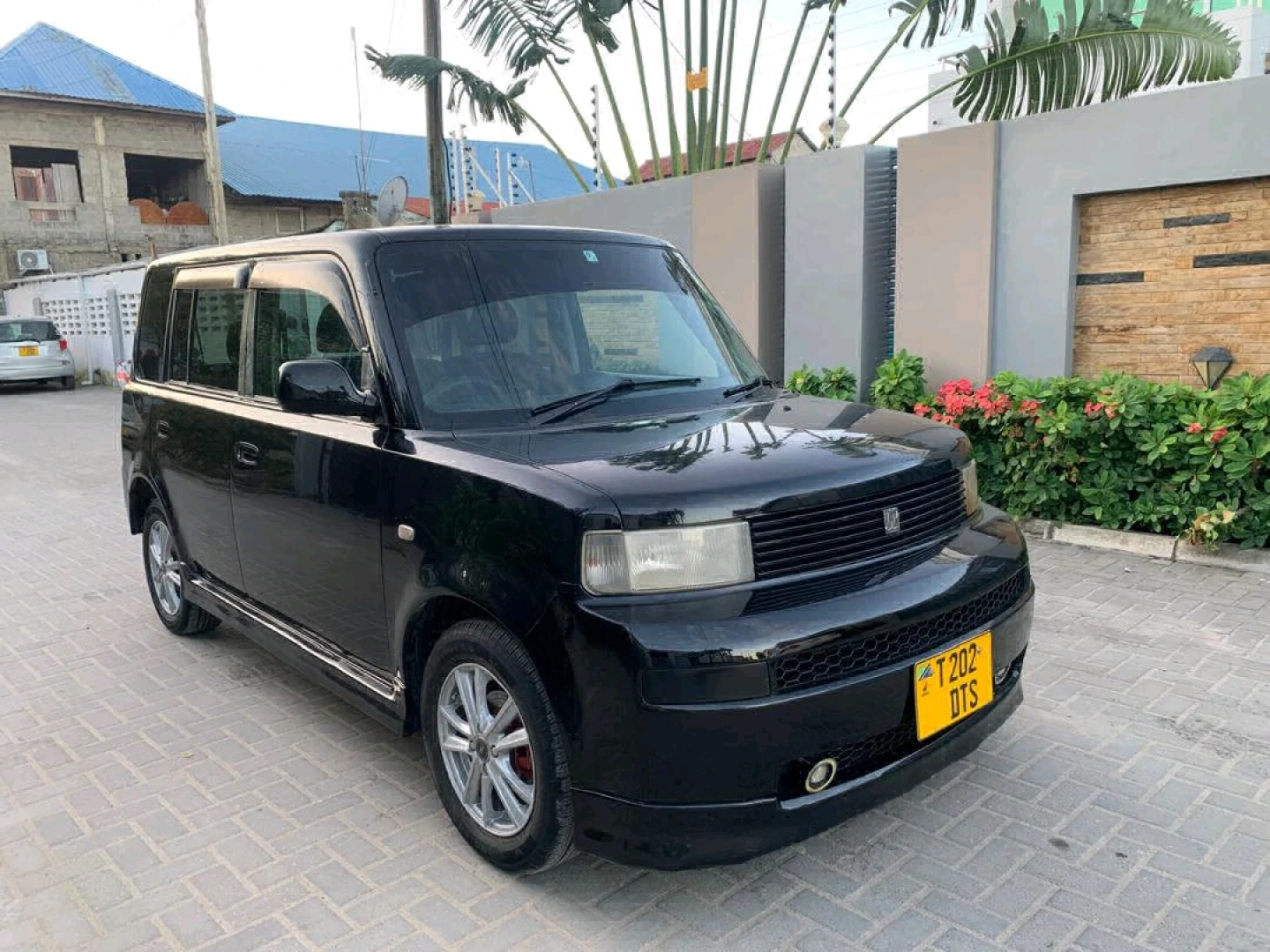 Toyota bB 2004 Automatic Black thumbnail 4